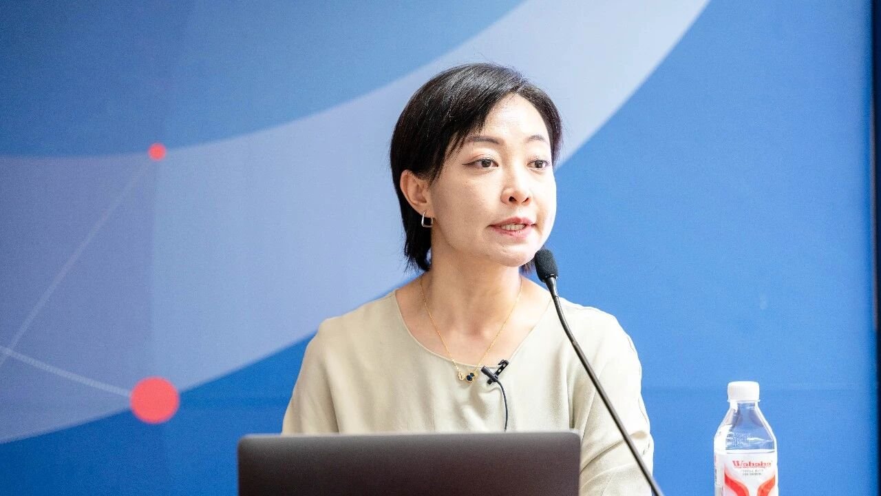 江南老师授课中